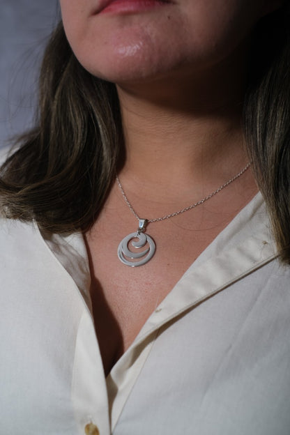 Spiral Circle Pendant Necklace