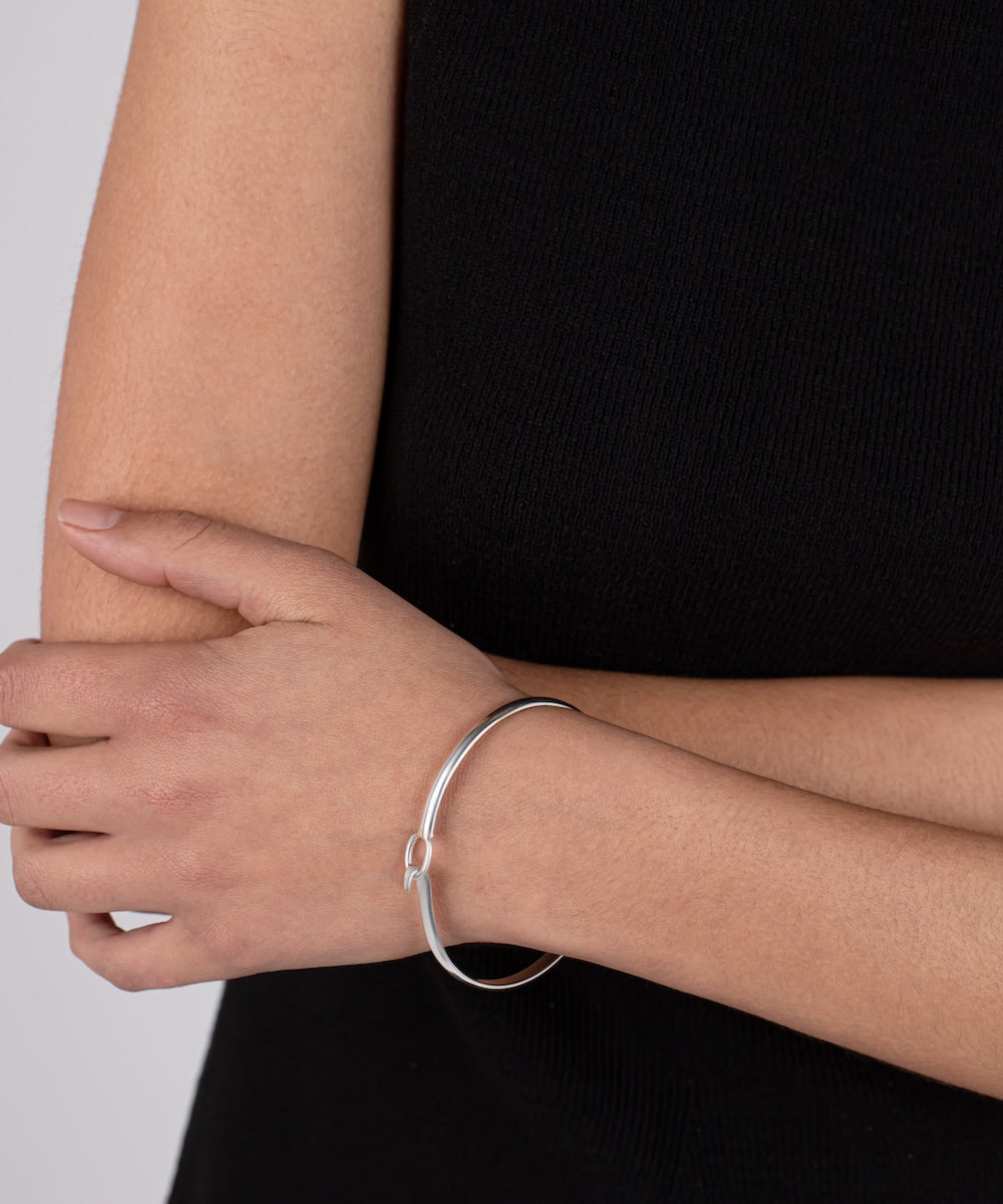 Open Belt Bangle