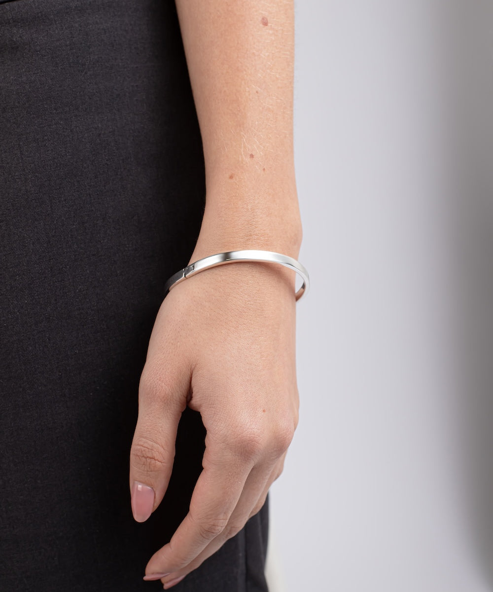Hinged Polished Bangles